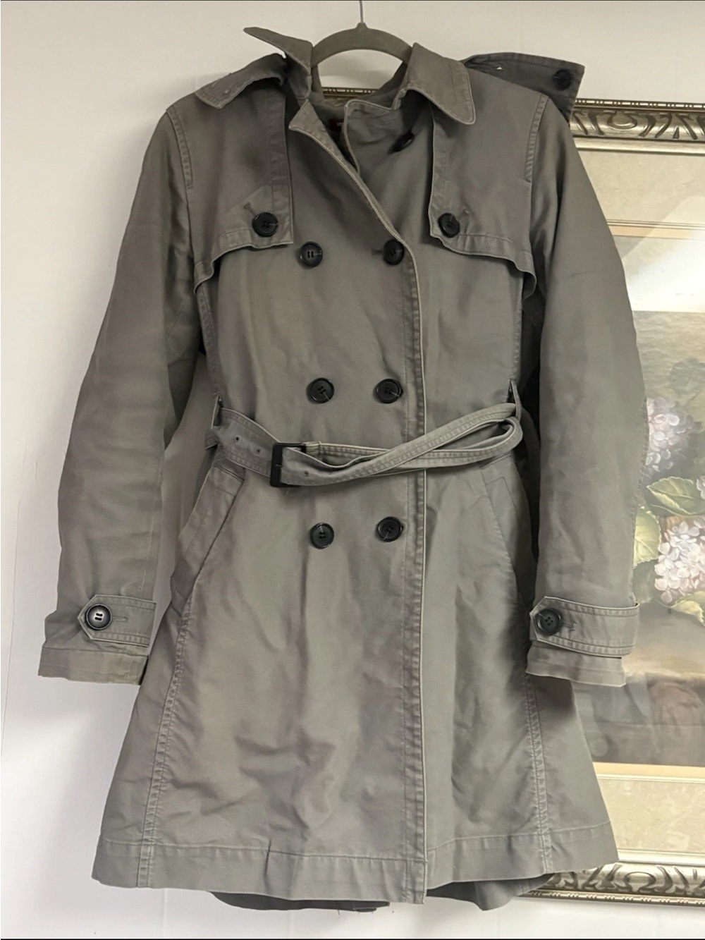 Comptoir Des Cotonniers Double-Breasted Trench Coat in Olive